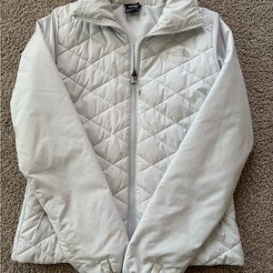The North Face Women's Light Gray Quilted Ski Jacket